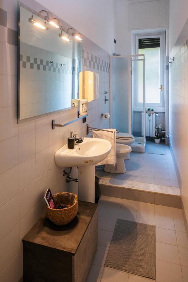 Central Apartment Мілан Екстер'єр фото