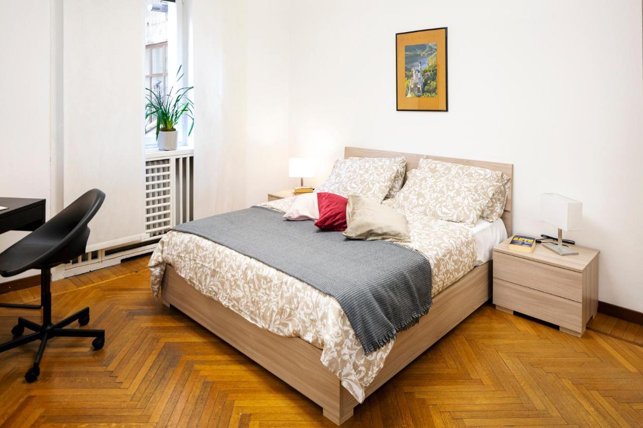 Central Apartment Мілан Екстер'єр фото