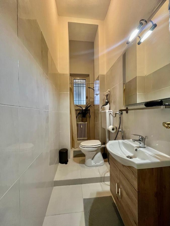 Central Apartment Мілан Екстер'єр фото