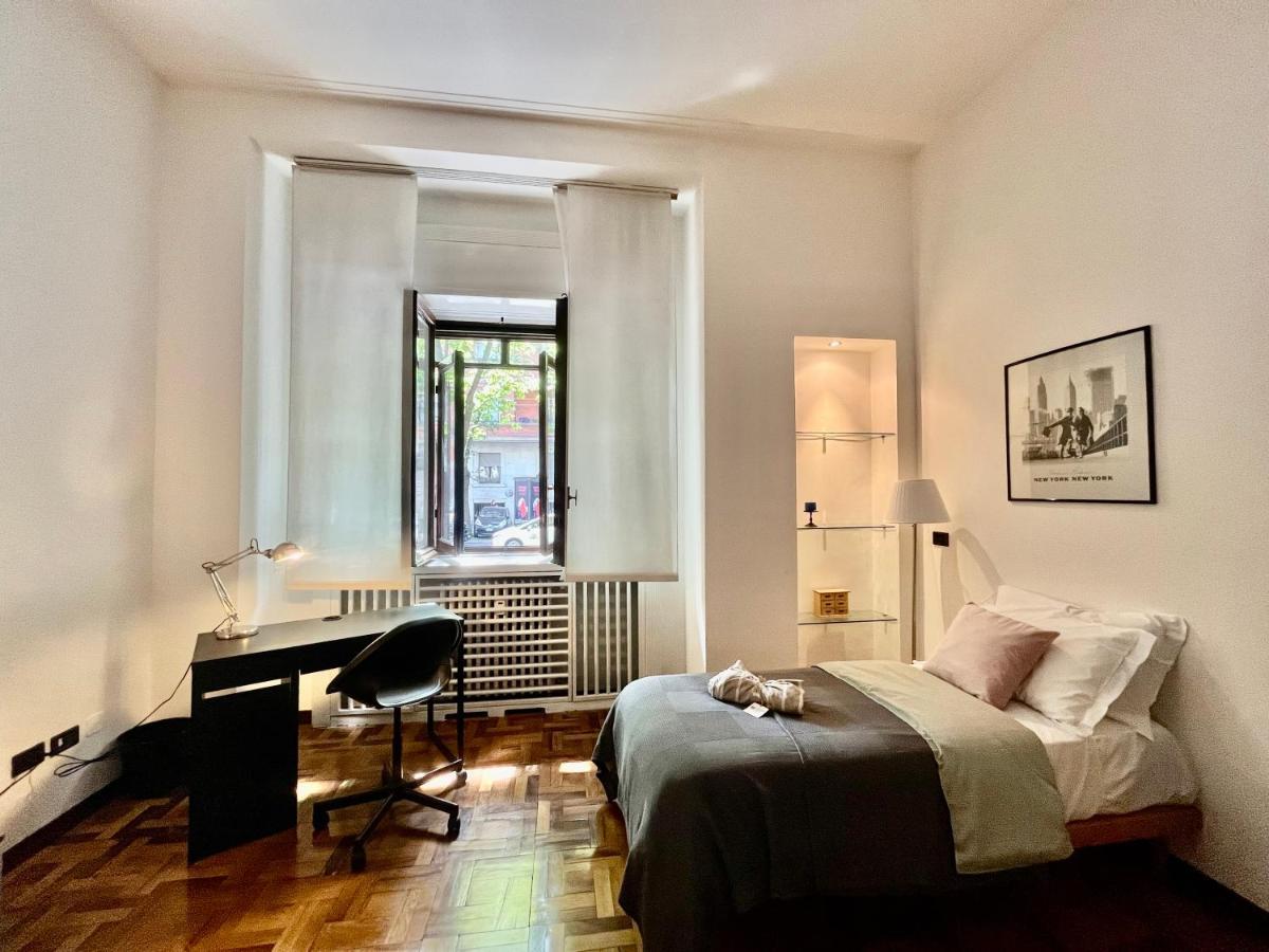 Central Apartment Мілан Екстер'єр фото