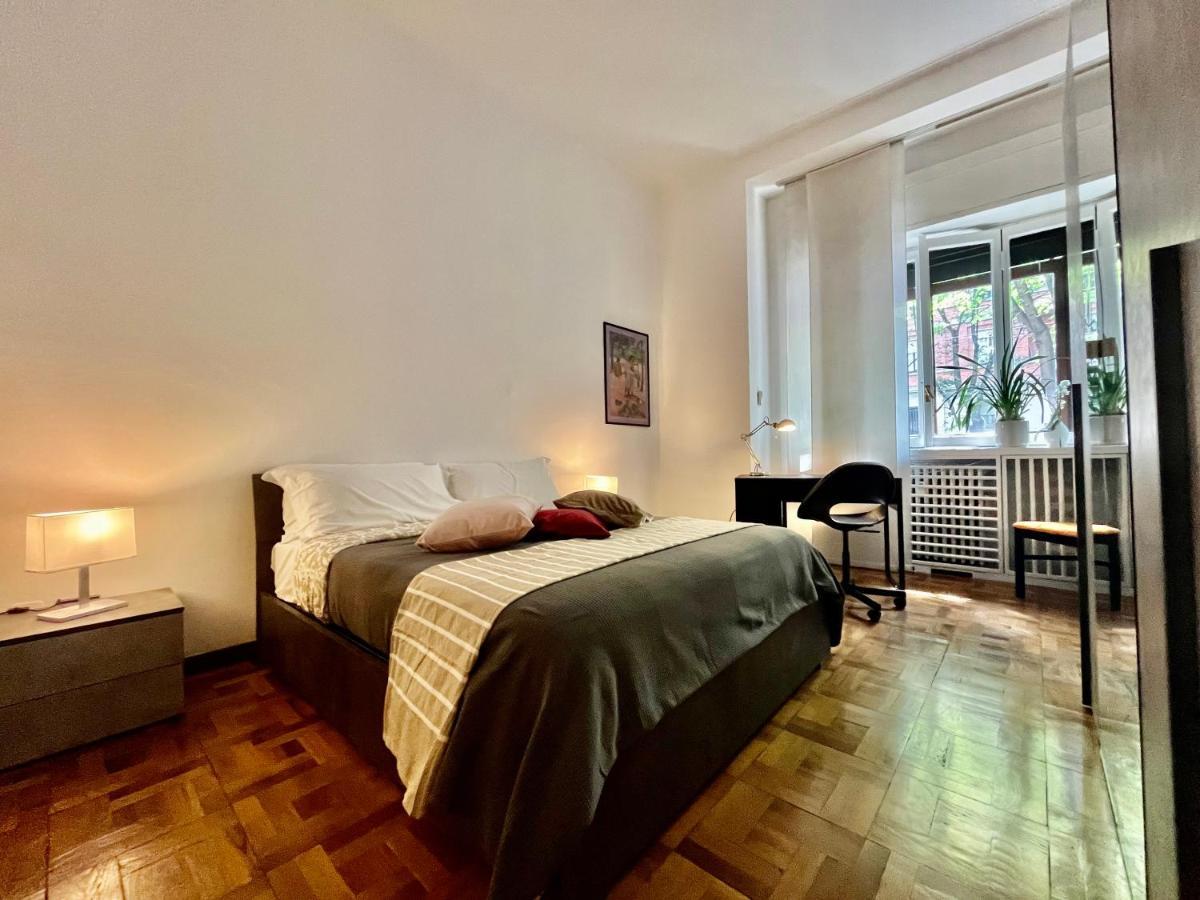 Central Apartment Мілан Екстер'єр фото